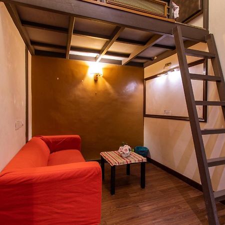 Travel Hub Highstreet Hostel กัวลาลัมเปอร์ ภายนอก รูปภาพ
