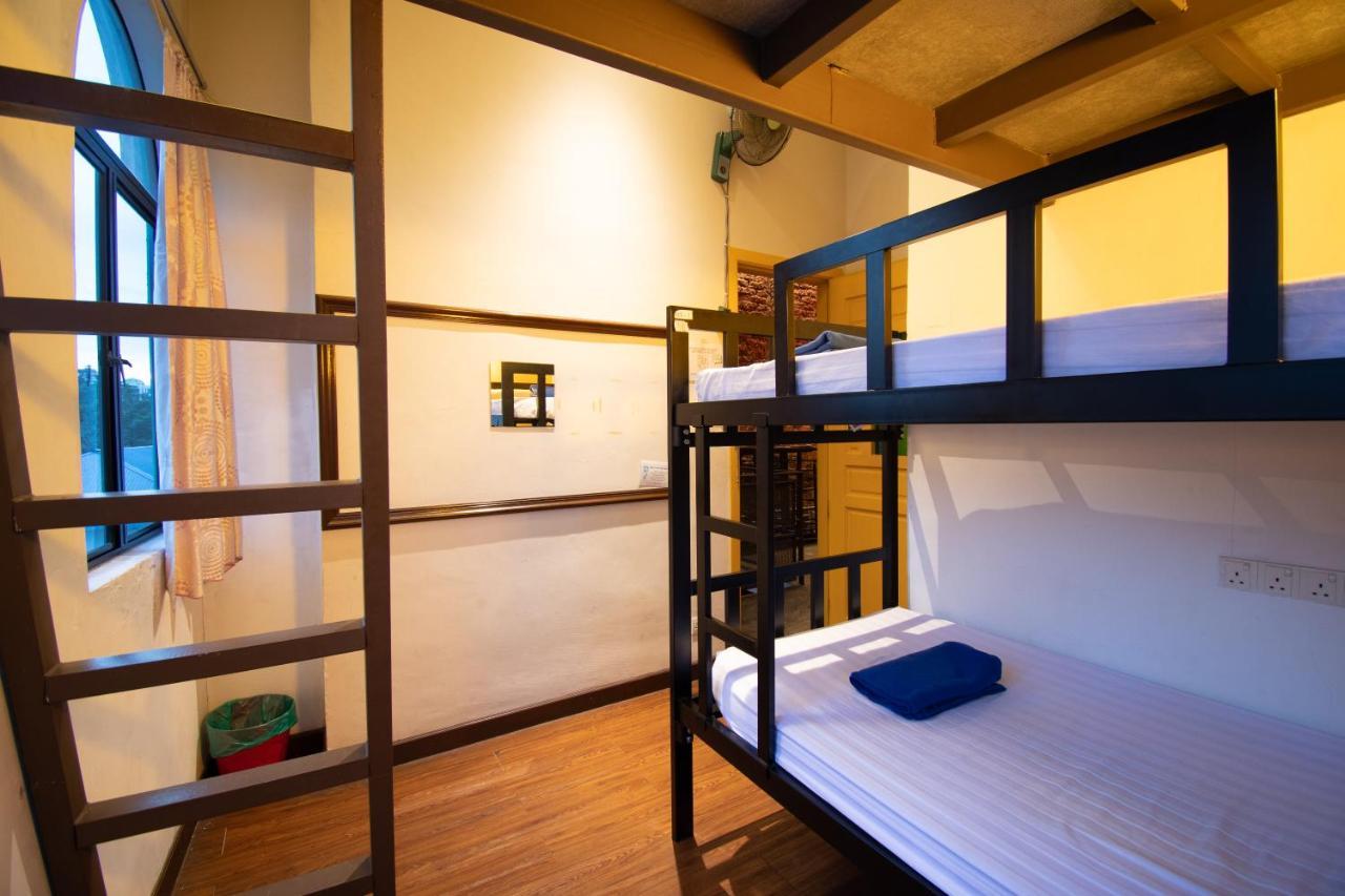 Travel Hub Highstreet Hostel กัวลาลัมเปอร์ ภายนอก รูปภาพ