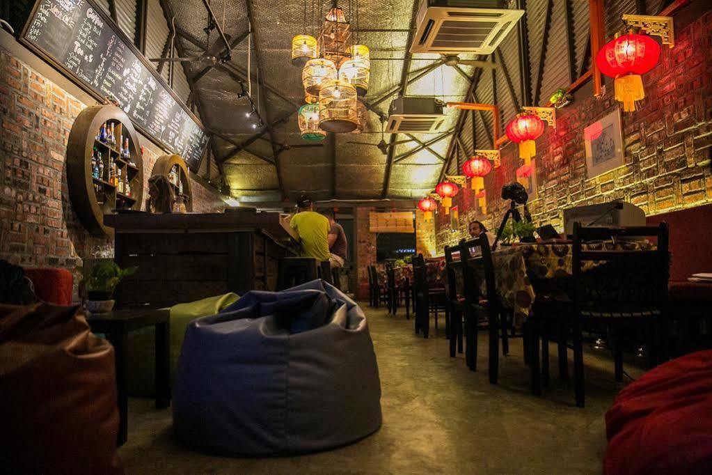 Travel Hub Highstreet Hostel กัวลาลัมเปอร์ ภายนอก รูปภาพ