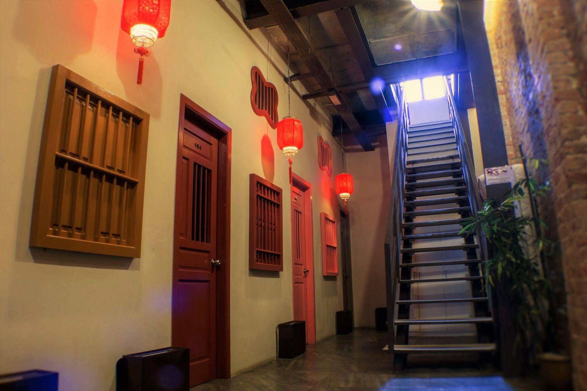 Travel Hub Highstreet Hostel กัวลาลัมเปอร์ ภายนอก รูปภาพ